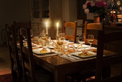 Thanksgiving table