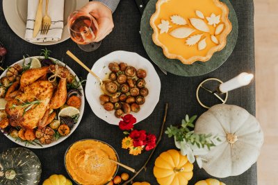 thanksgiving table
